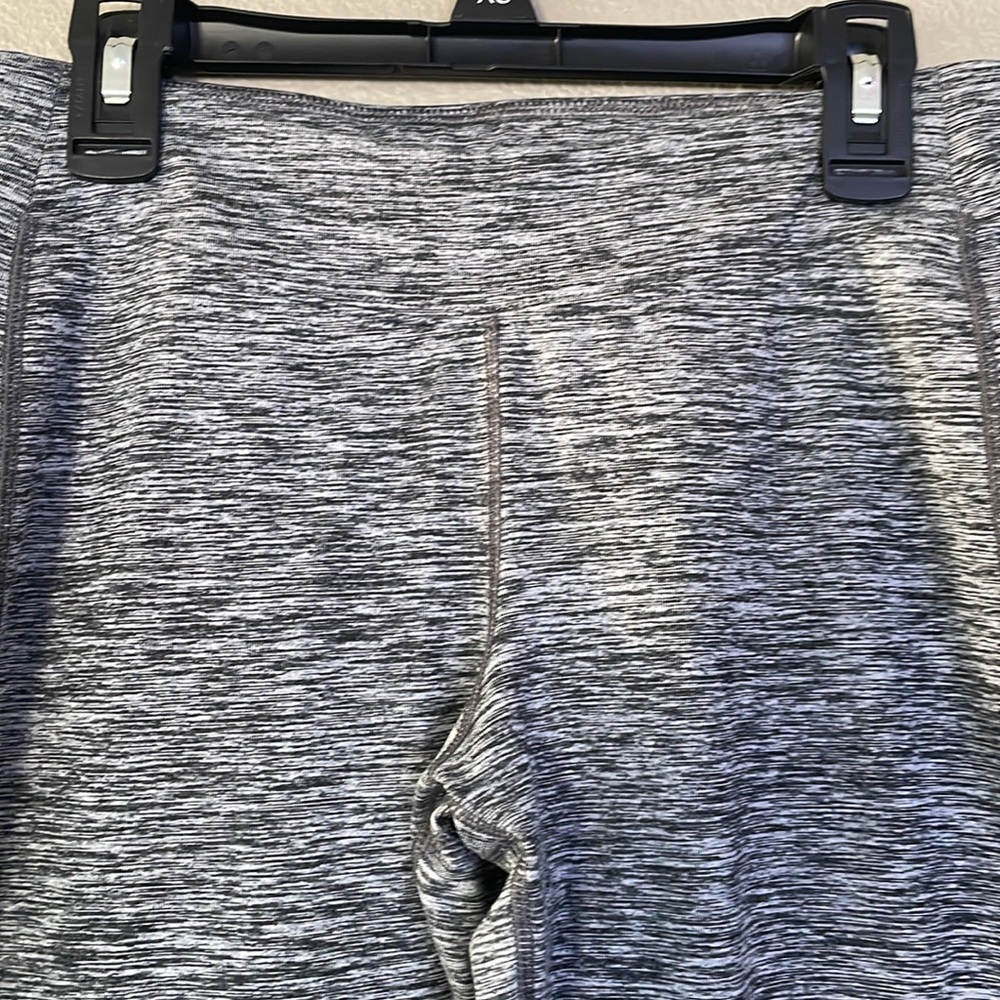 Reebok ankle length leggings, size small - Picture 2 of 7